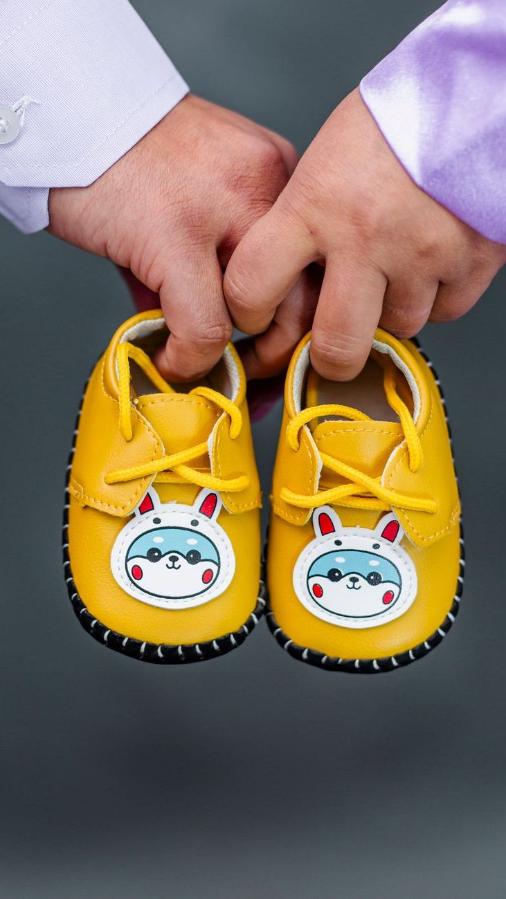 Wie man erkennt, wann die Schuhe Ihres Kindes zu klein sind: 7 leicht zu übersehende Anzeichen