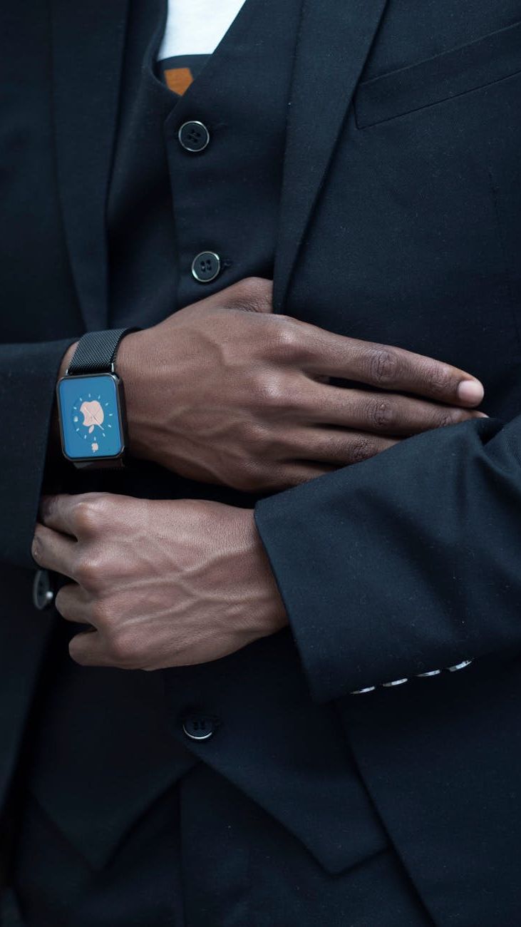 Technologie om je pols: Welke smartwatches passen bij de moderne man?